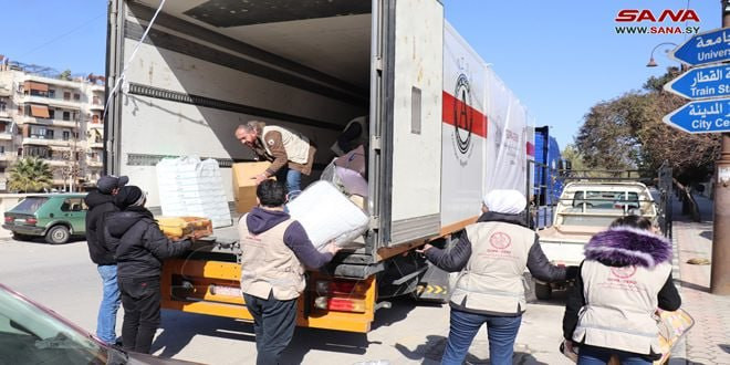 "الأوقاف الفلسطينية" توزع 10 آ...