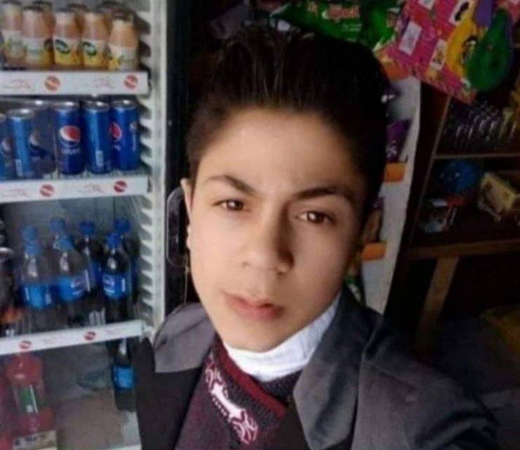 طفل يفارق الحياة على يد قوات "...