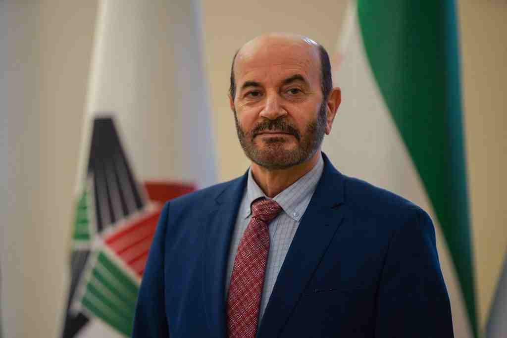 "الائتلاف" يرحب بالعقوبات الأو...