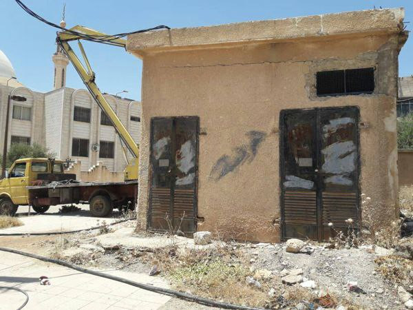 تغريم أهالي درعا بسرقة البنى ا...