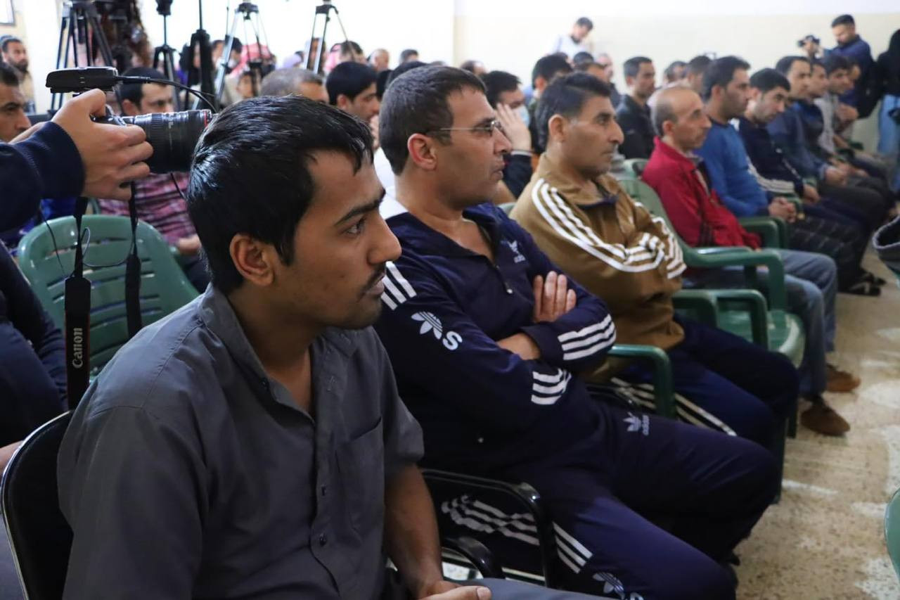 "الإدارة الذاتية" تفرج عن عشرا...