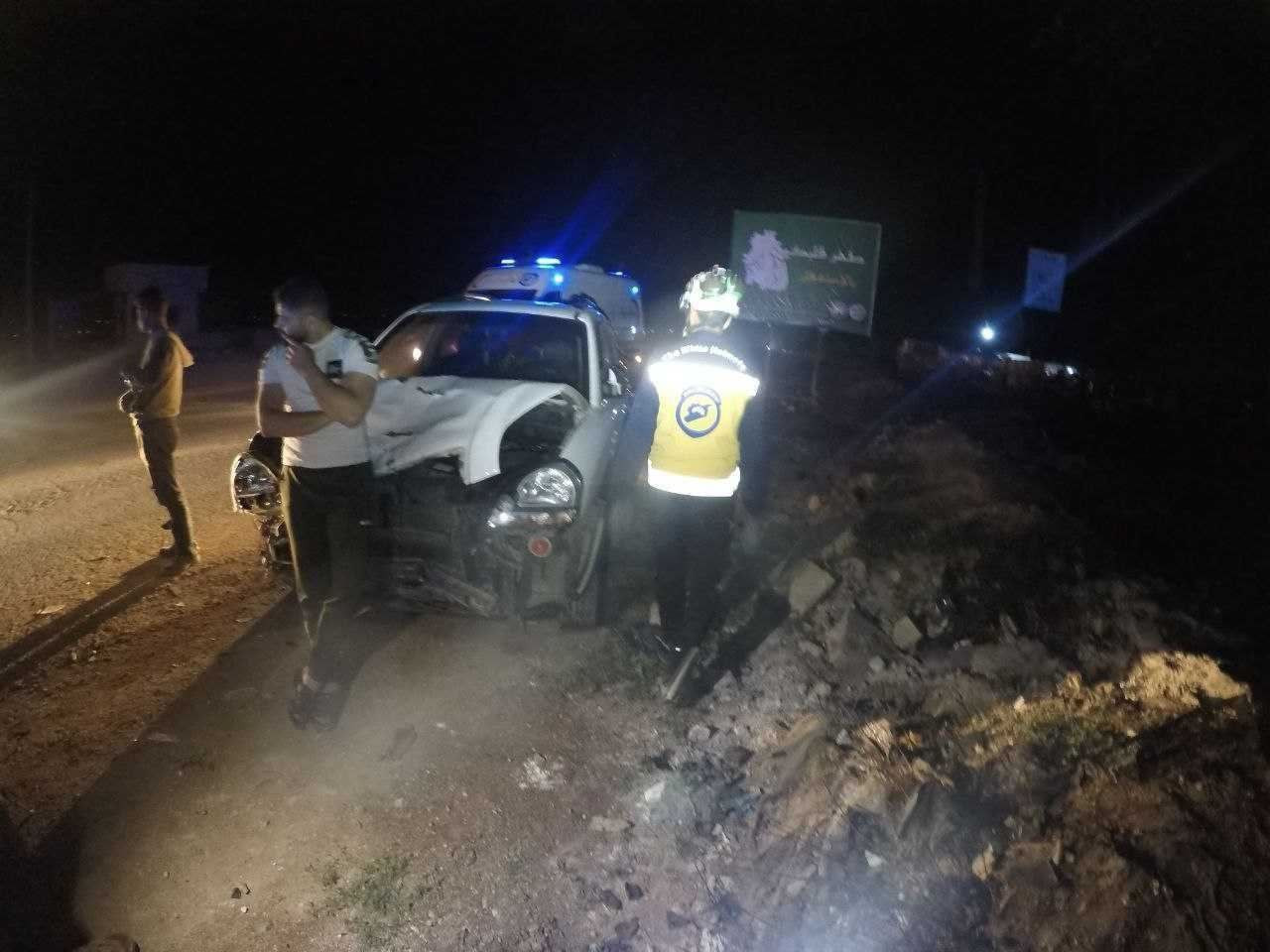 جرحى من عائلة واحدة بحادث سير...