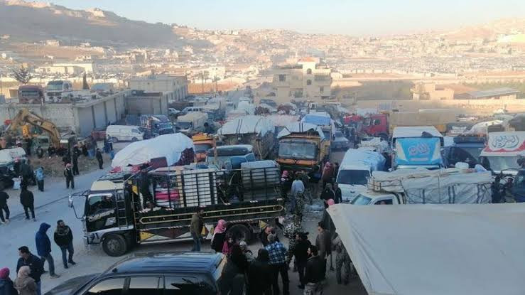 وزير لبناني: كل سوري يغادر لبن...