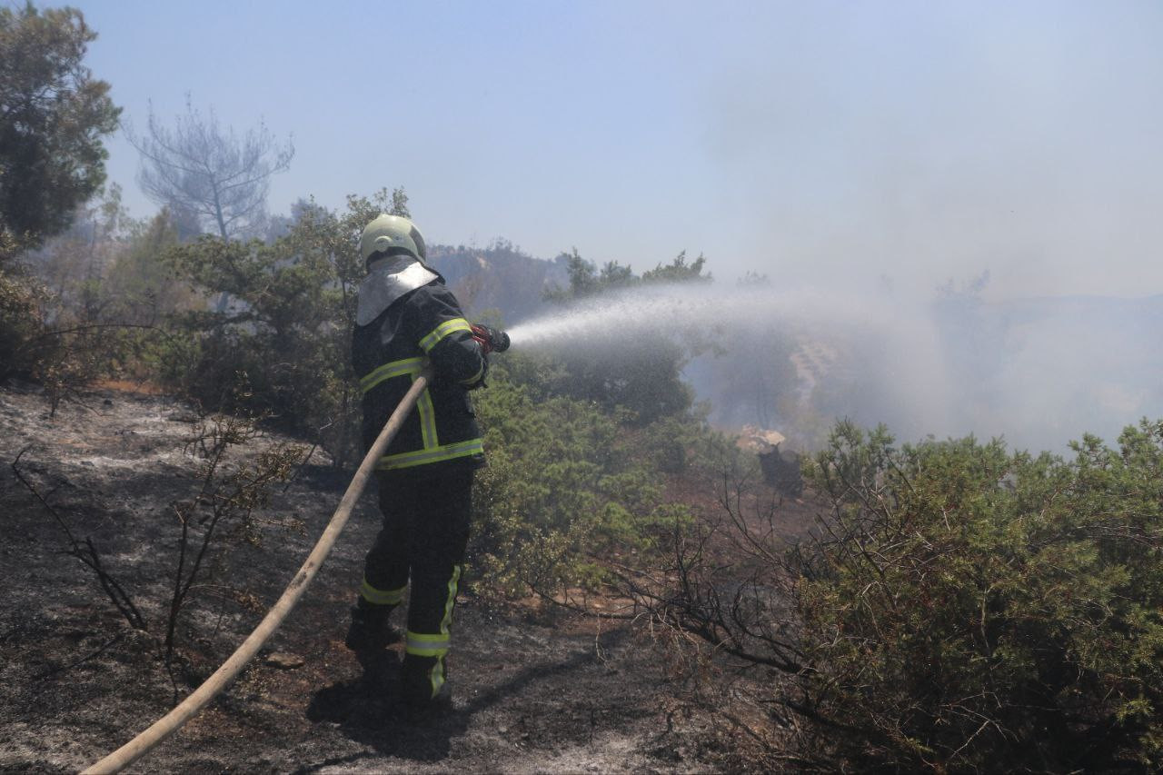 "الدفــاع المدني" يُسجل 8 حــر...