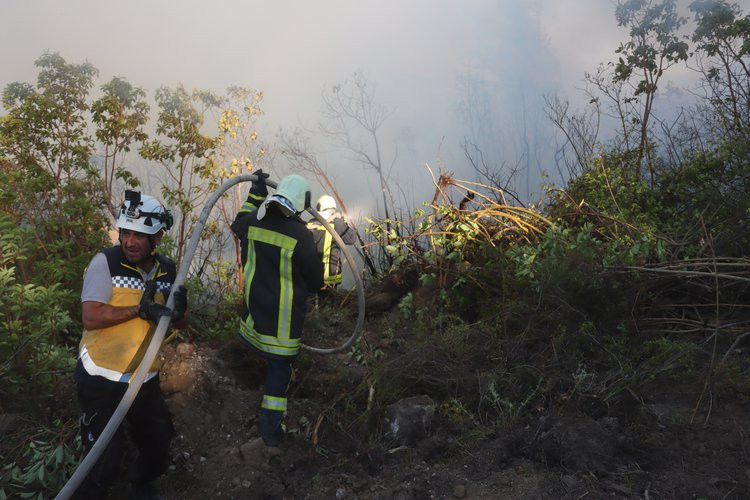 الدفاع المدني: فرقنا استجابت ل...