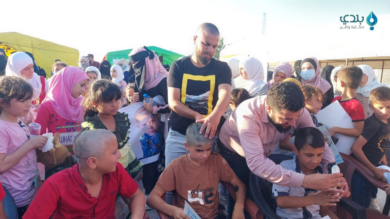 (صور) اعتصام مفتوح قرب معبر با...