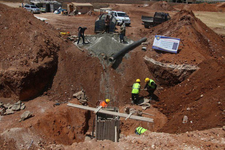 "الخوذ البيضاء" تكثف من مشاريع...