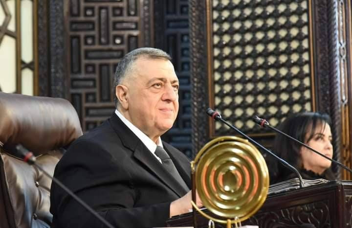 محلل موالٍ: "الجلسة الاستثنائي...