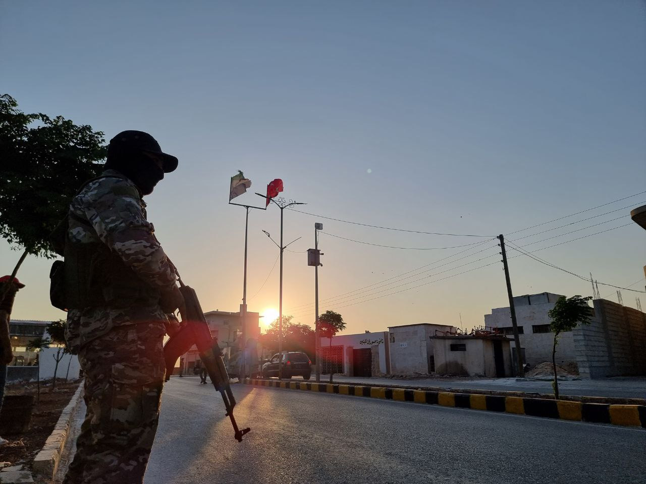 خلاف بين الجيش الوطني والشرطة...