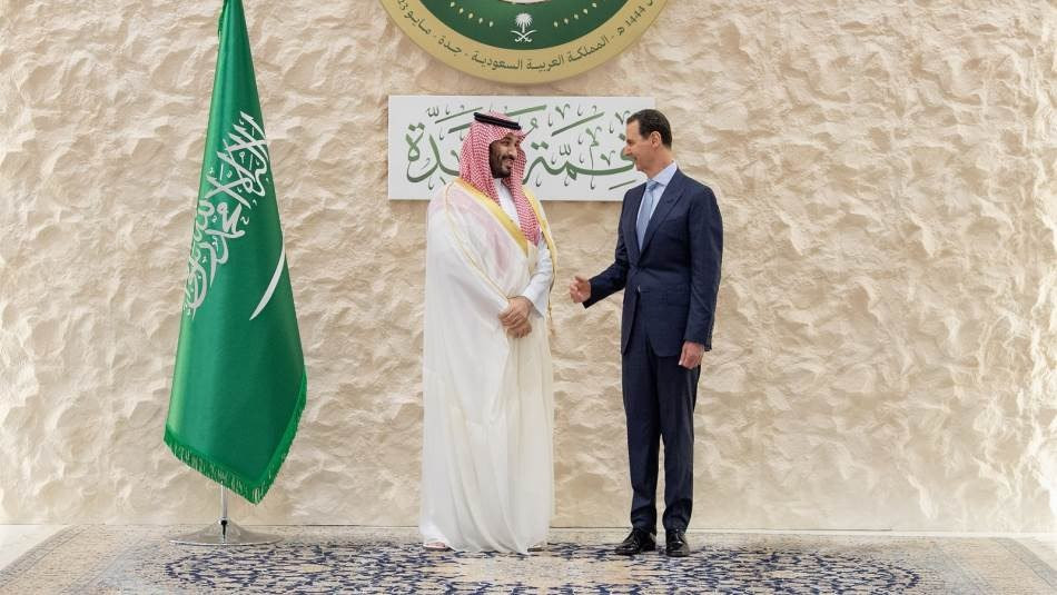 السعودية توقف ترميم سفارتها في...