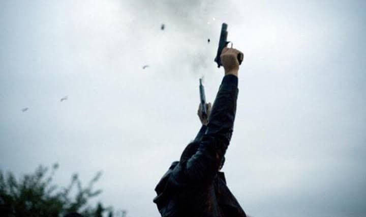 مقتل طفلة برصاص عشوائي في حي ا...