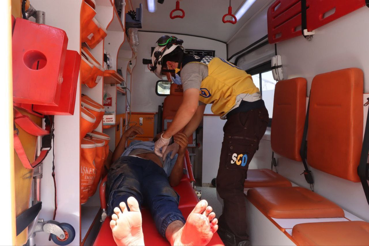 جرحى إثر حوادث سير في إدلب وحل...