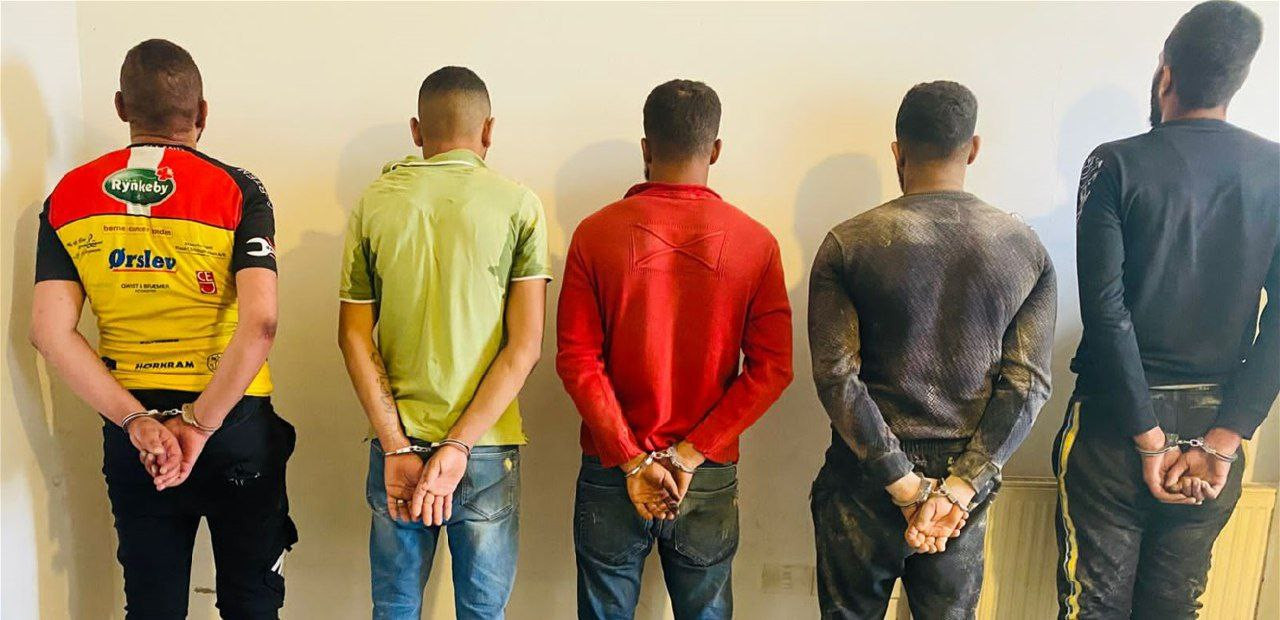 توقيف شبكة لتجارة المخدرات في...