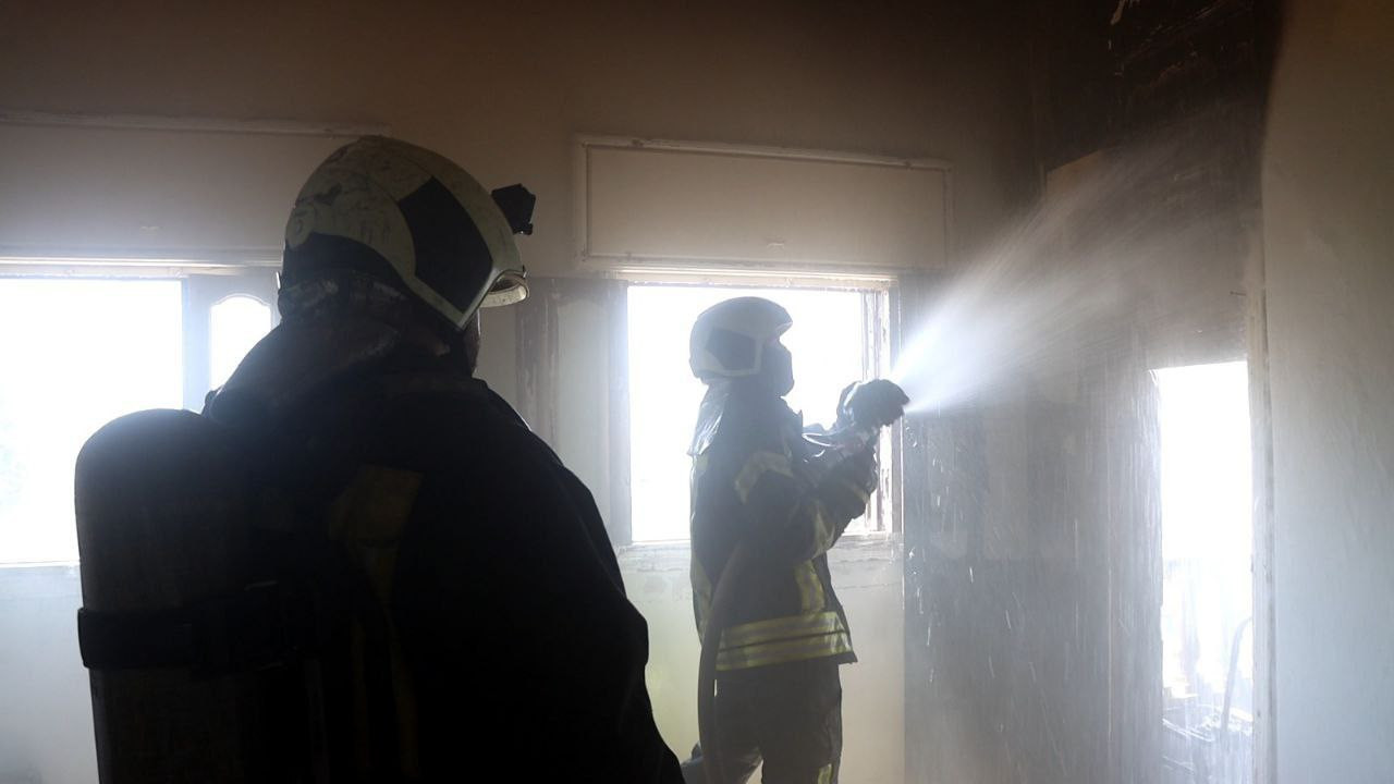 الدفاع المدني يستجيب لخمسة حرا...