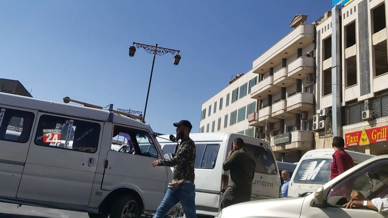 توقف حركة النقل بالسويداء احتج...