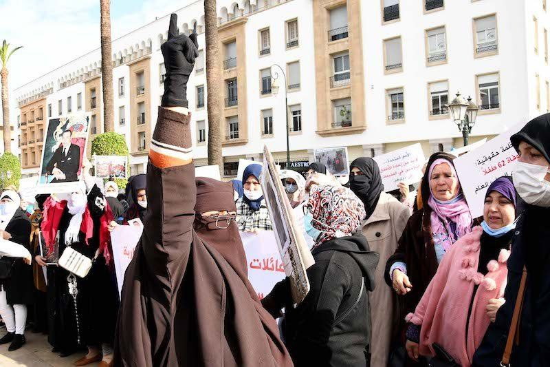 عائلات مغربية تطالب بترحيل أبن...