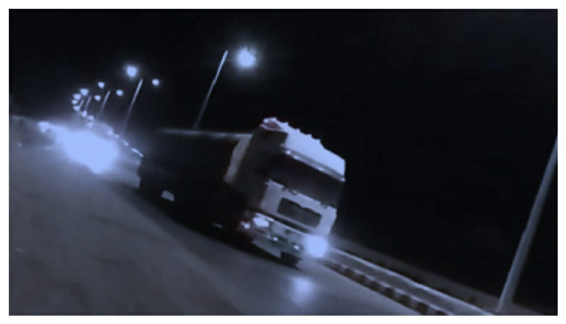 الميليشيات الإيرانية تدخل شحنة...