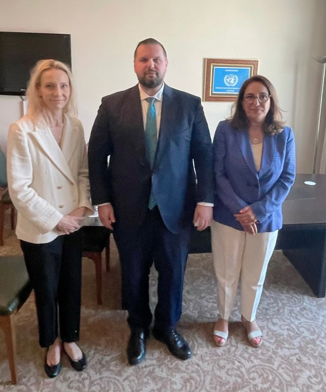 الاتحاد الأوروبي يؤكد على أن ا...