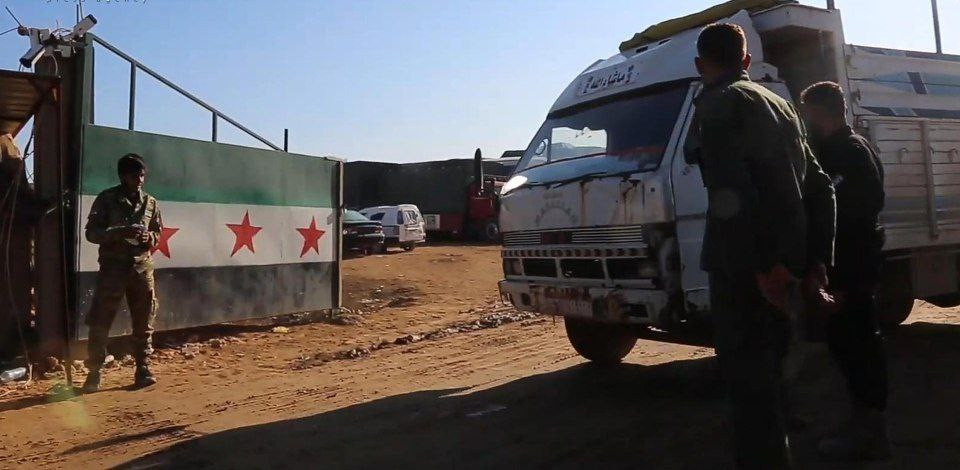 حلب.. فصائل موالية لـ "الهيئة"...