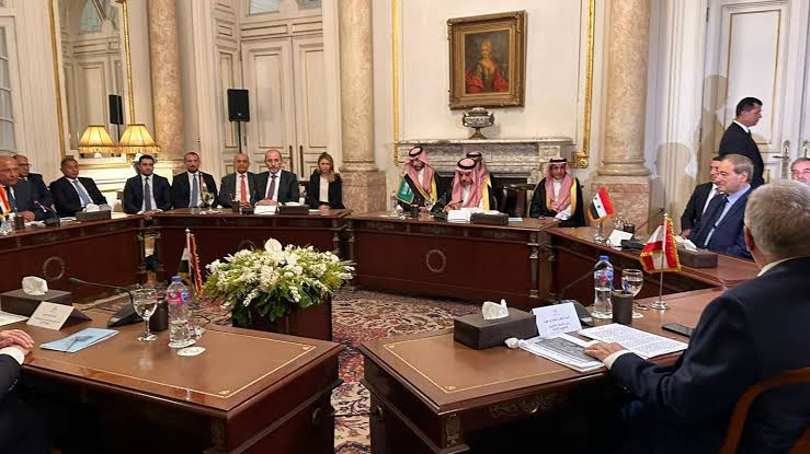 لجنة الاتصال العربية تطالب الن...