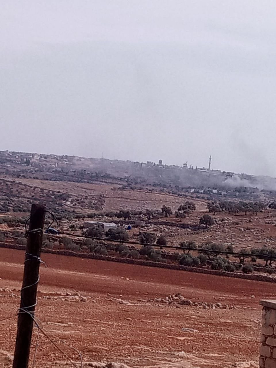 جرحى مدنيون بقصفٍ مدفعي للنظام...