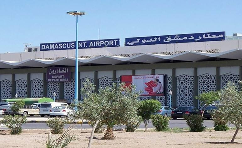 إيران تُخلي مقرا عسكريا قرب مط...