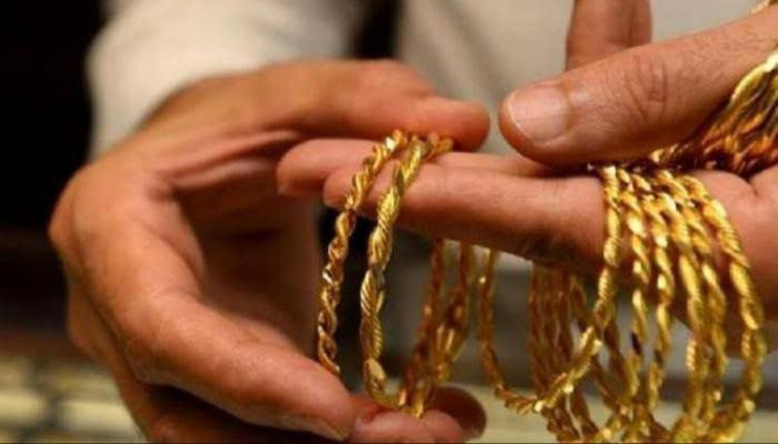 مقتربا من 800 ألف ليرة سورية.....