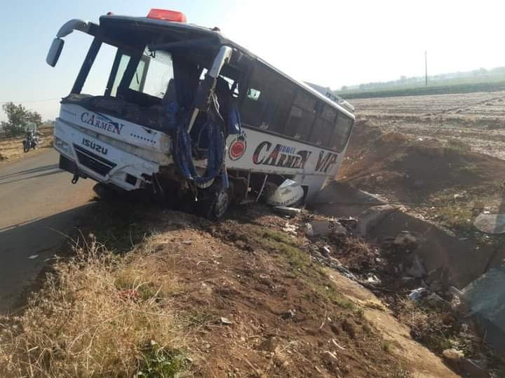 وفاة شخصين إثر حوادث سير في حم...