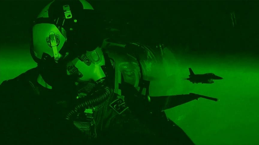 "الدفاع التركية" تعلن مقتل 7 ع...