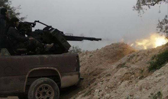 "الشبيبة الثورية" تحرق أحد مقر...