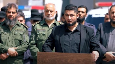 "وزير داخلية الإنقاذ" يهدد باس...