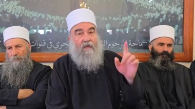 انتفاضة جديدة للشيخ حكمت الهجر...