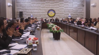 "الإدارة الذاتية" تصف علاقتها...