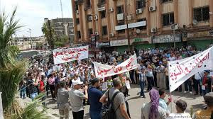 النظام يبادل ضباطه ويفرج عن ال...