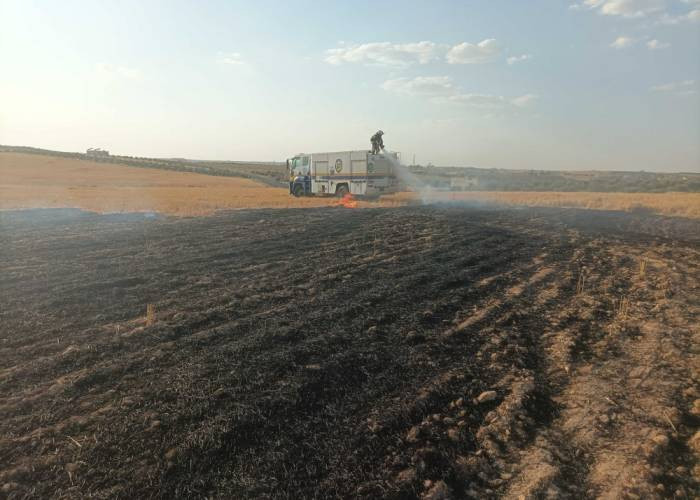 نحو 20 حريقا شمال غرب سوريا اليوم الأحد 