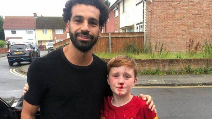 تعرّف إلى قصة صورة "محمد صلاح"...