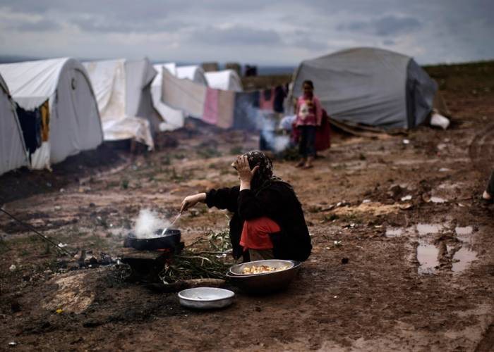 تقرير: العائلات الواقعة تحت خط الفقر تشكل نسبة 91 بالمئة شمال غرب سوريا 