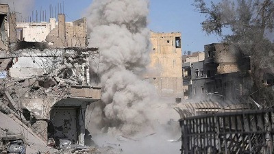 حاول زراعة عبوة فانفجرت به.. م...