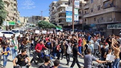 حلب..مظاهرة في عفرين بعد الاعت...