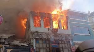 نجاة طفلين سوريين من حريق منزل...