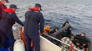 قيادة خفر السواحل التركية" إنق...