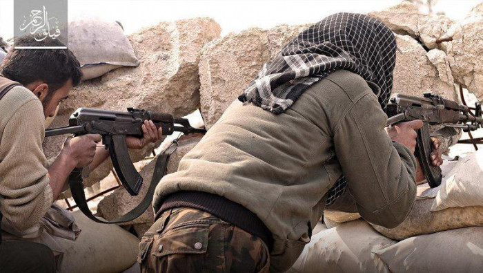 مقتل 8 عناصر للنظام بمحاولة تق...