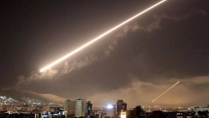 دمشق.. غارات إسرائيلية تستهدف...