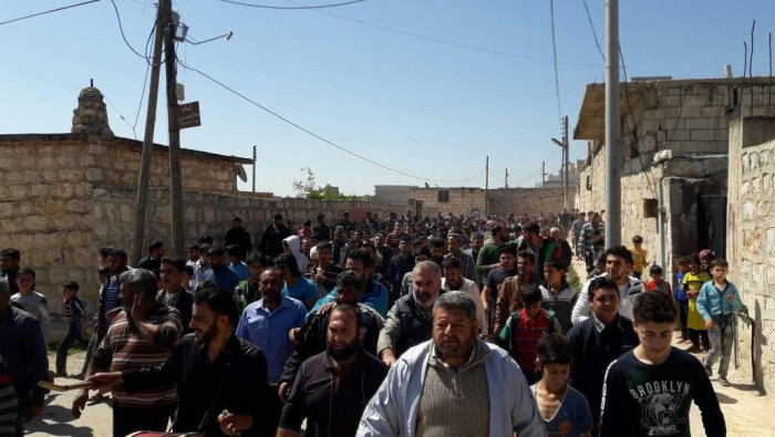 "تحرير سوريا" تسيطر على مناطق...