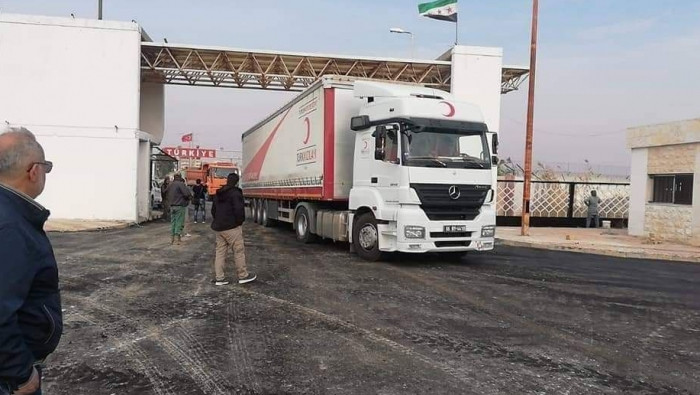 تركيا تعيد فتح معبر تل أبيض مع...