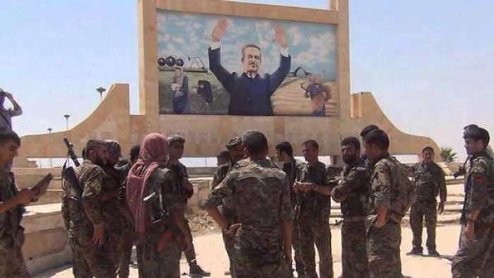 النظام لم ينسحب ومستمر بتقاسم...