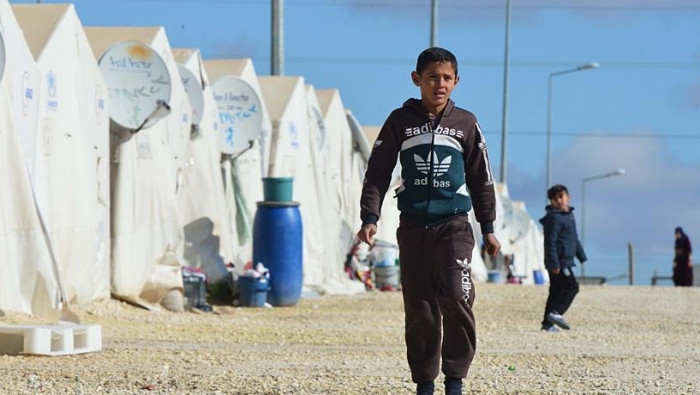 مخيّم تركي يقدم خدمات لآلاف ال...