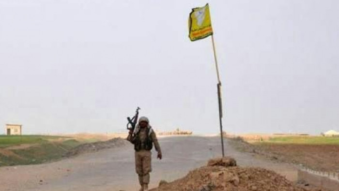 بهدف حرمانهم من العودة.. "قسد"...