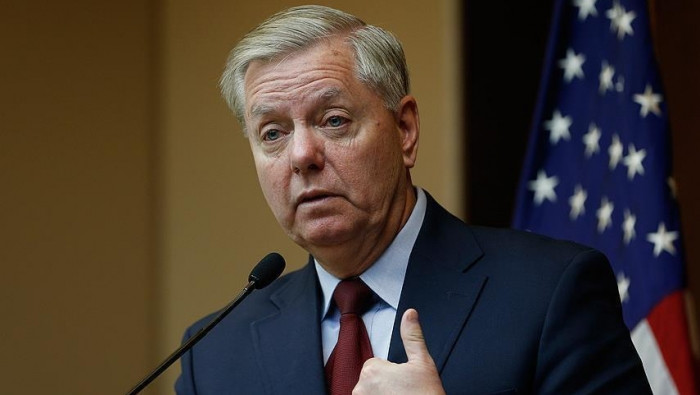 "غرهام" يؤكد ضرورة حل مشكلة "ب...