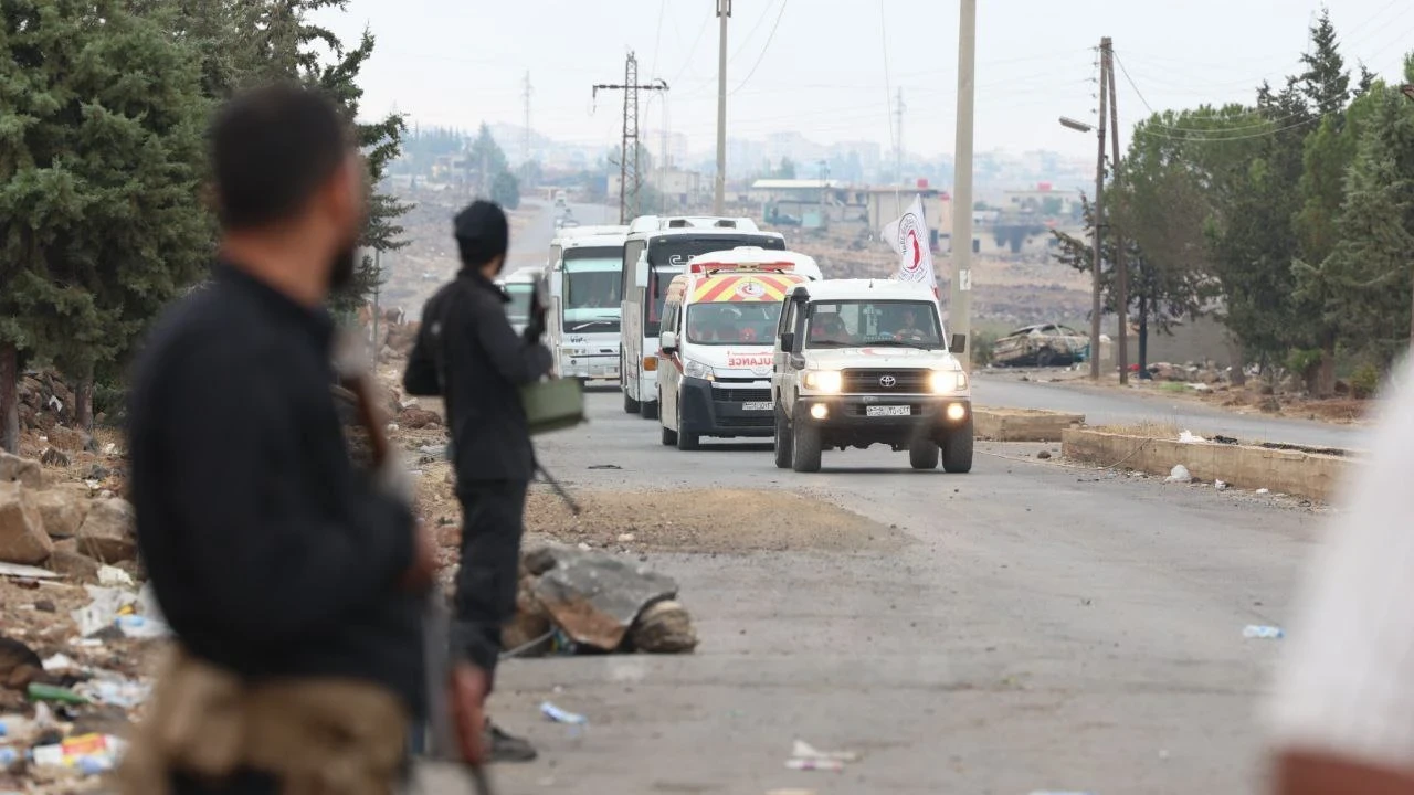 بدء إجلاء عائلات البدو من السو...